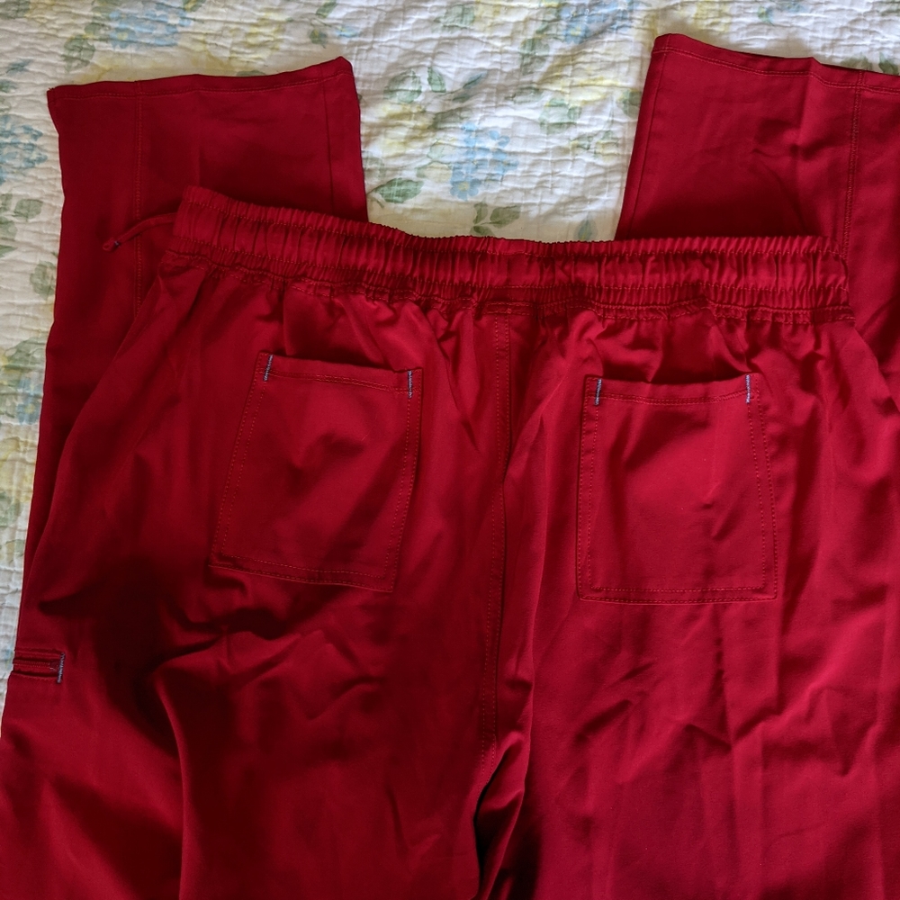 scrub star pants 👖